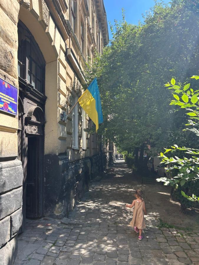 Miamo Apart Вулиця Кучера 24 Lviv Extérieur photo